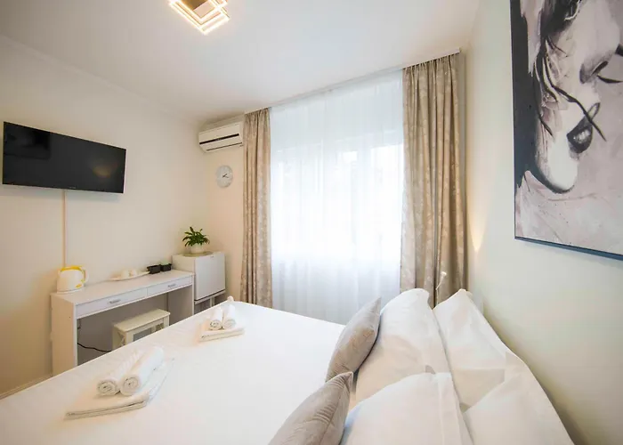 A-more 招待所 斯普利特